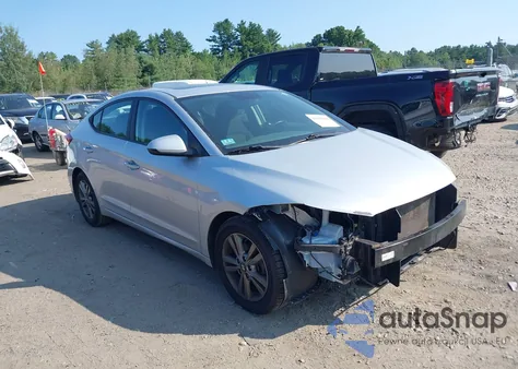 2018 Hyundai Elantra Value Edition z USA, uszkodzony, nr VIN 5NPD84LF0JH277415